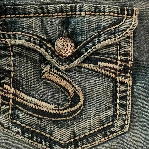 💜💜Silver tab jeans - Picture 7 of 10